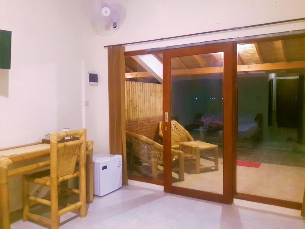 Alden Beach House Sekotong Exterior foto